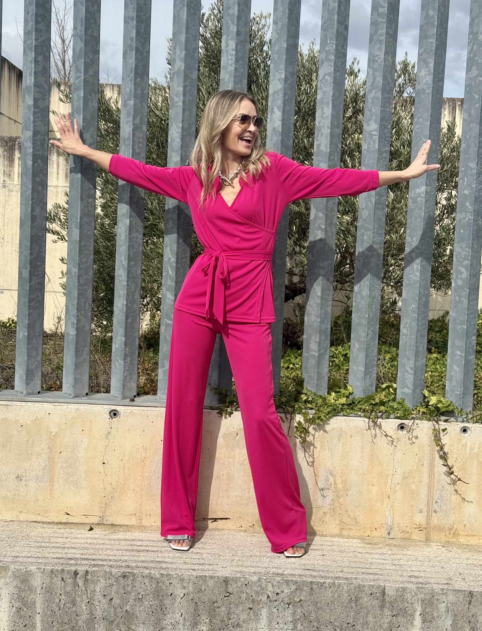 Conjunto Marie fucsia - Imagen 1